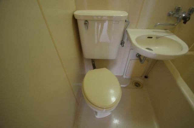 トイレ　トイレ