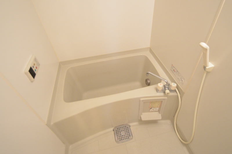 バス・シャワールーム　安室小学校