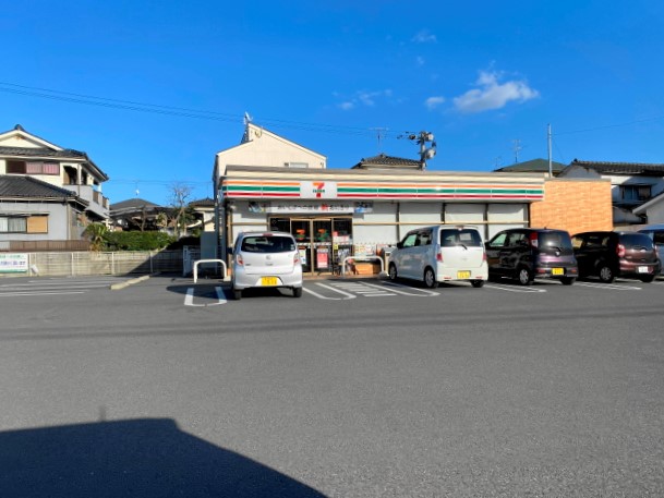 コンビニ　セブンイレブン鹿児島坂之上6丁目店（コンビニ）まで499m