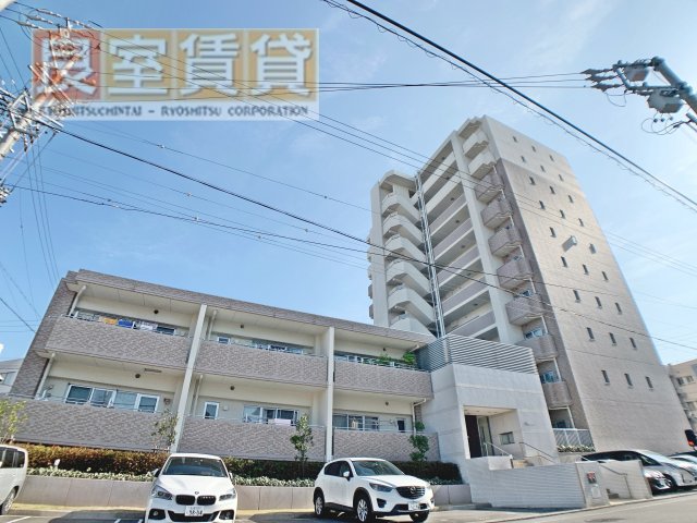 戸部マンションの建物外観