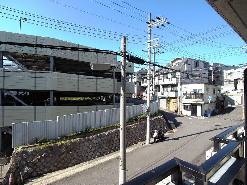 【神戸市灘区岩屋中町のマンションの眺望】