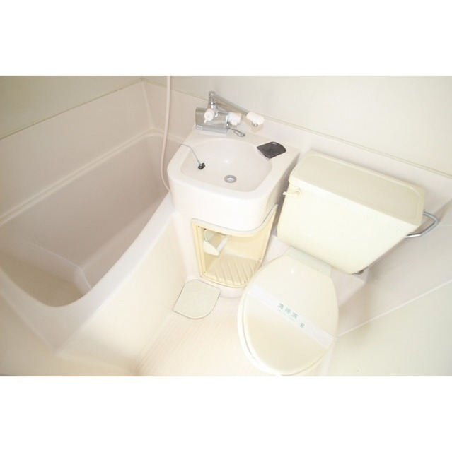 バス・シャワールーム　バス・洗面・トイレ