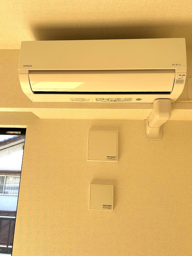 その他設備　エアコン2基付き（画像は２０１号　参考にしてください）