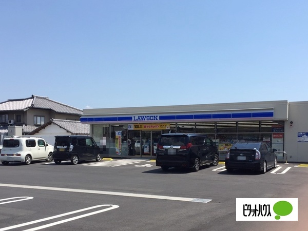 コンビニ　ローソン富士中里店（コンビニ）まで366m