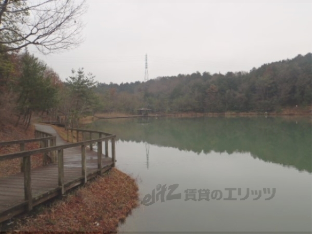 【大津市大江のマンションの公園】