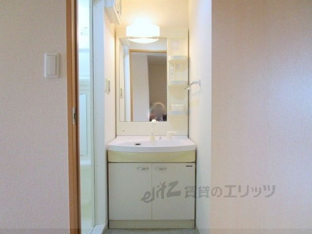 洗面設備　洗面所