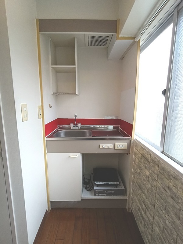 キッチン　卓上型IHコンロ設置