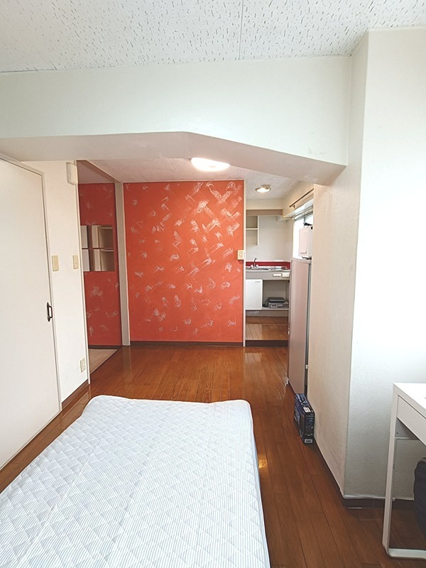 居室・リビング　室内の家具や家電は無料で利用可能です！