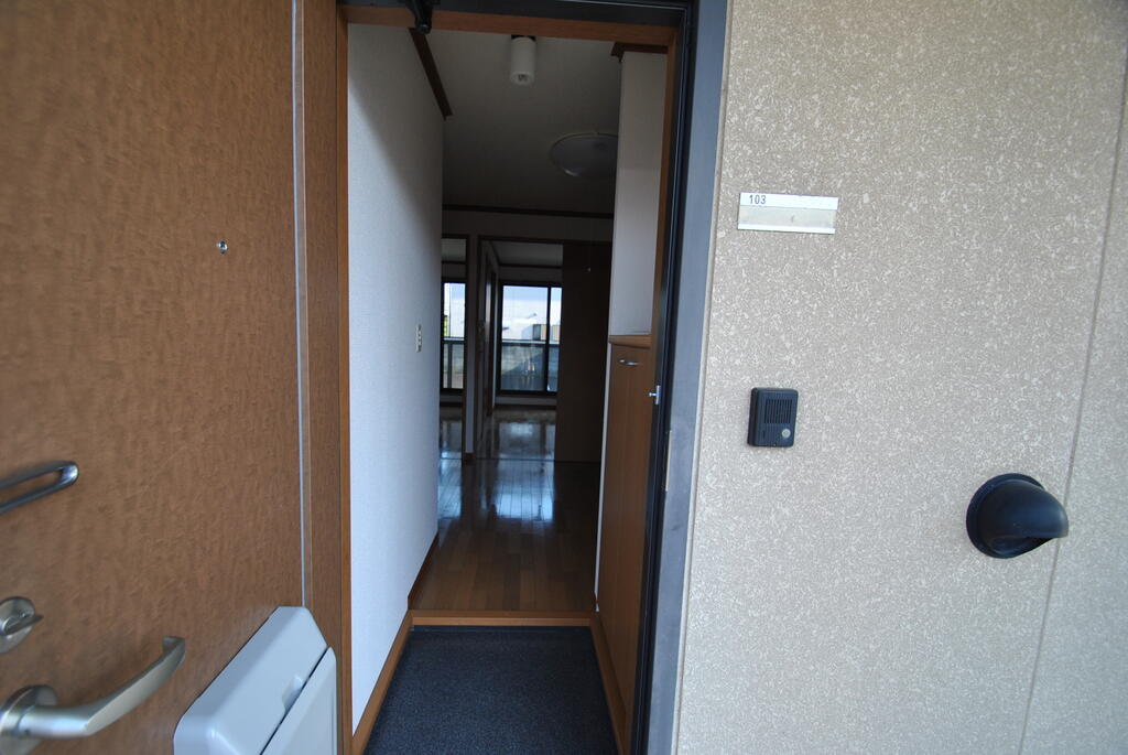 玄関　別部屋参照(103) 現況優先