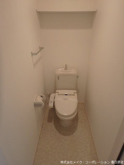 トイレ　写真は同型タイプ