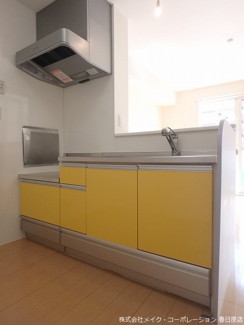 キッチン　写真は同型タイプ
