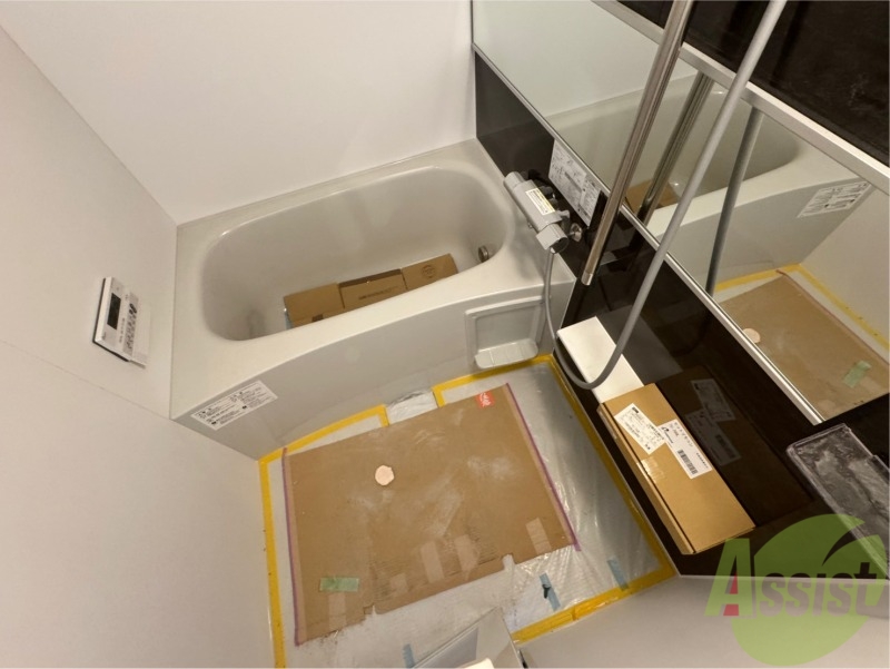 バス・シャワールーム　お風呂になります。一日の疲れを癒してくださいね。