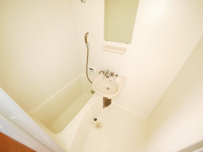 バス・シャワールーム　追い焚き給湯