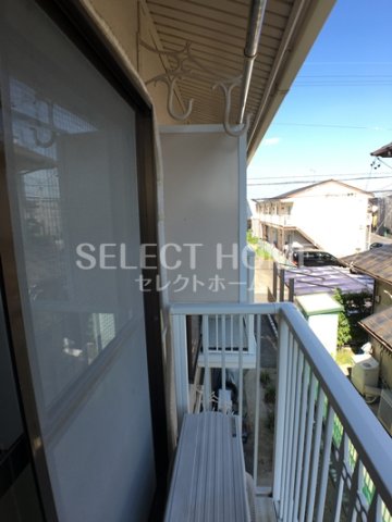 バルコニー　お洗濯にも便利なバルコニー付き 同型タイプ