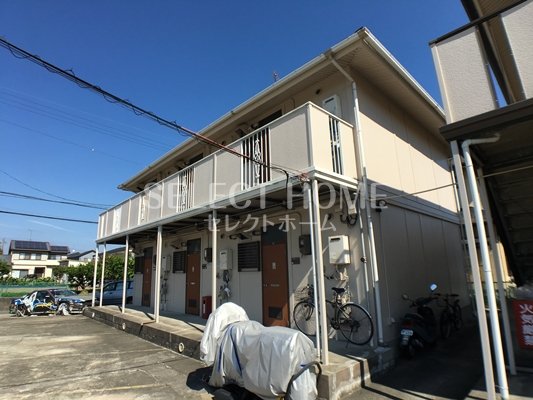 建物外観　落ち着いた雰囲気の外観です