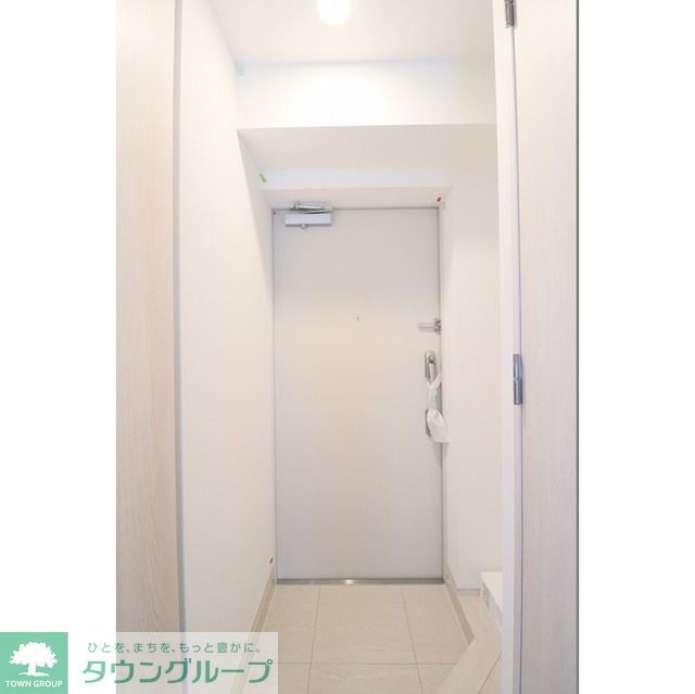 玄関　お部屋探しは株式会社　タウンハウジング　までお気軽にお問合…