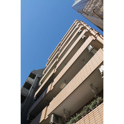 建物外観　家具家電一式付き！仲介手数料は半月分です！