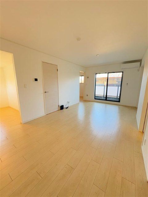 居室・リビング　※同一タイプ（備品を