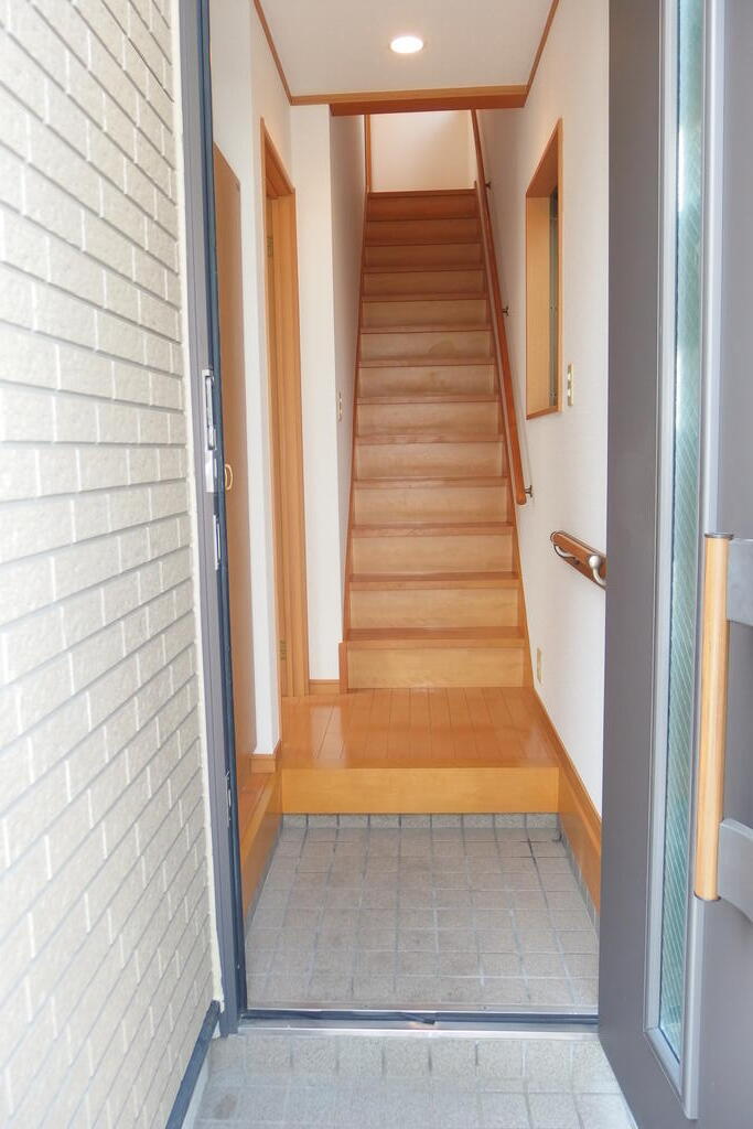 南水元貸一戸建ての玄関写真