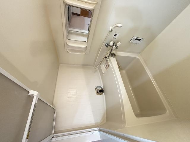 バス・シャワールーム　浴室