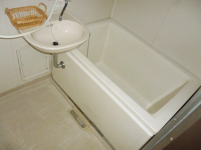 バス・シャワールーム　※備品は付きません