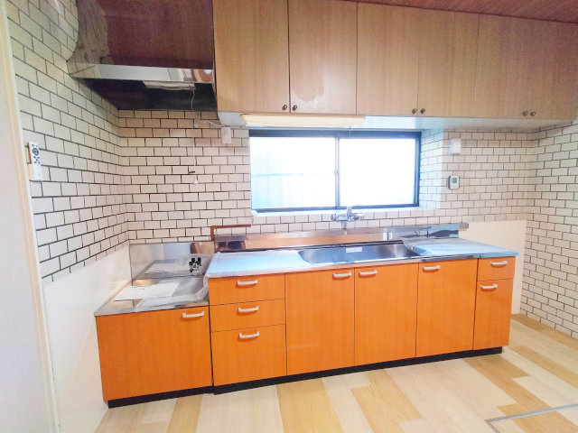 八幡東貸戸建住宅のキッチン写真