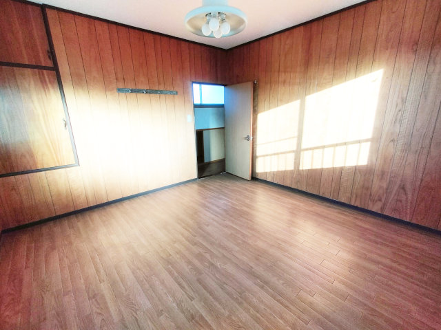 八幡東貸戸建住宅の内装写真