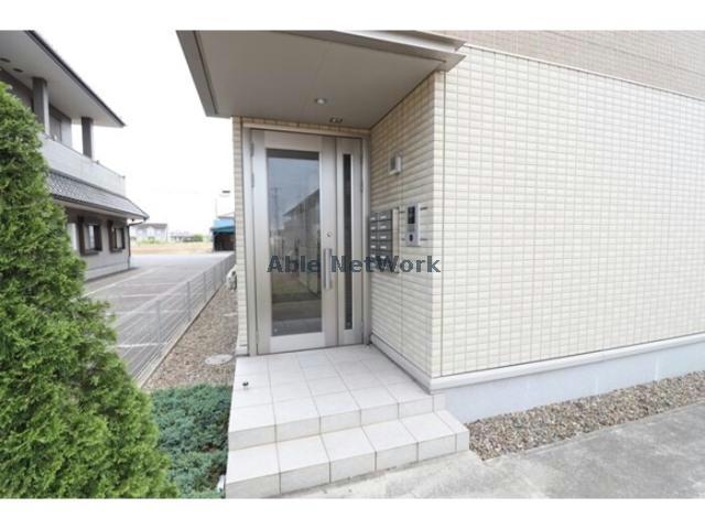 エントランス　エントランス部分