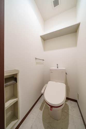 トイレ　トイレ