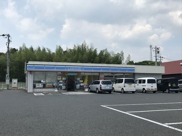 コンビニ　ローソン（コンビニ）まで600m