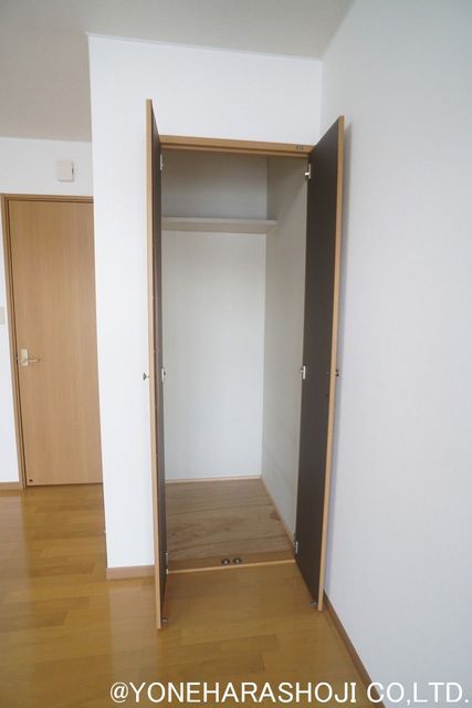 収納　ハンガーパイプ取付予定