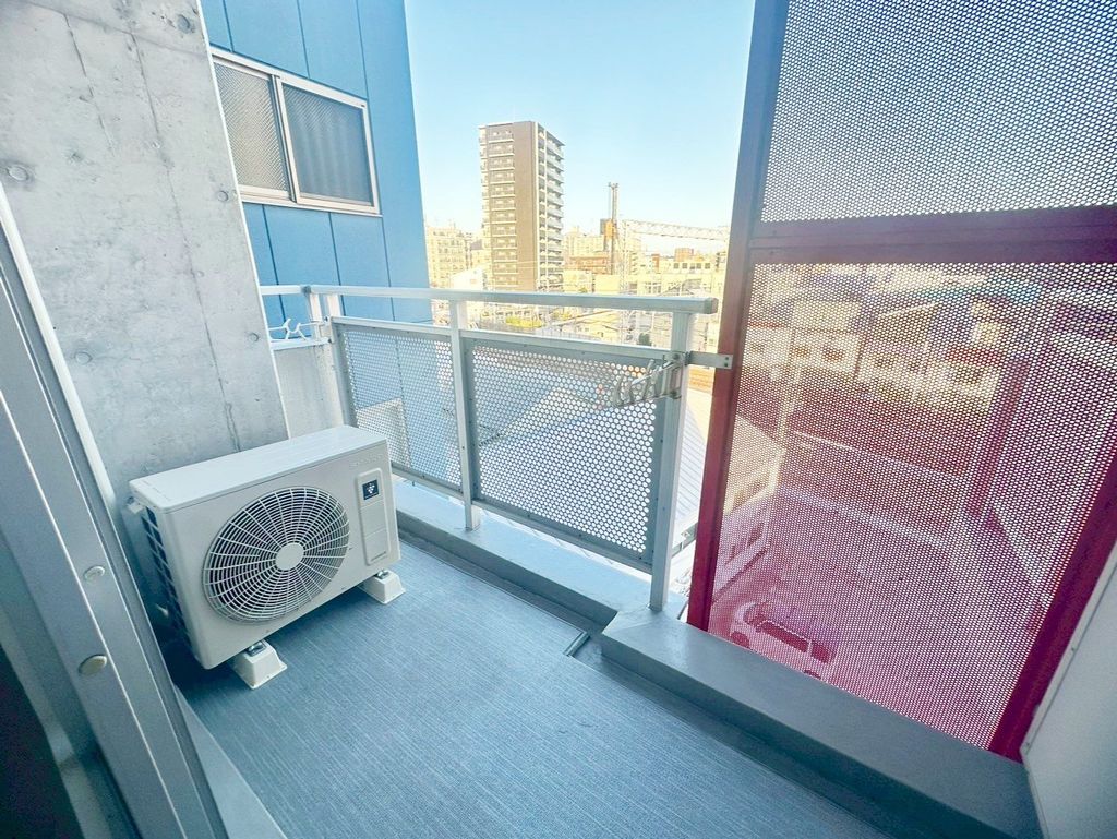 バルコニー　バルコニー