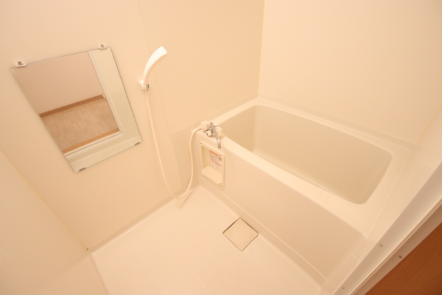 バス・シャワールーム　別室の参考写真です。※現況優先