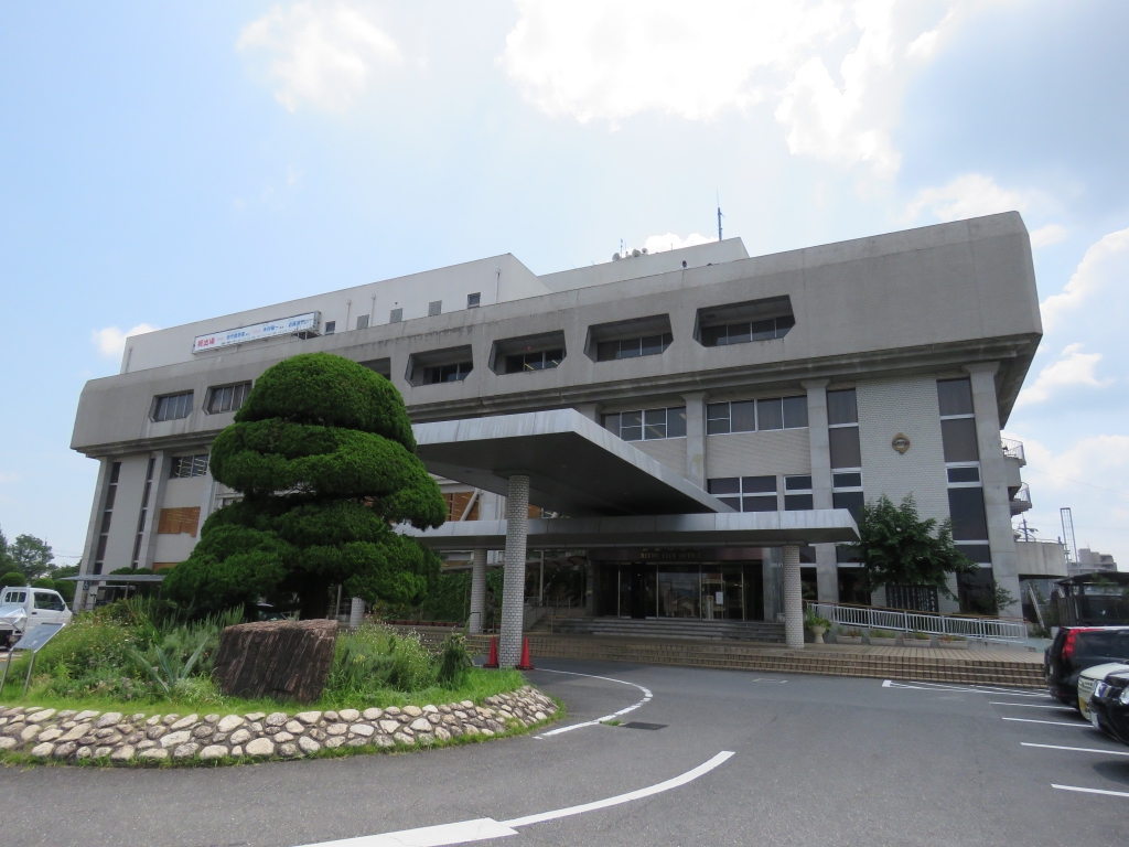 役所　栗東市役所（役所）まで455m