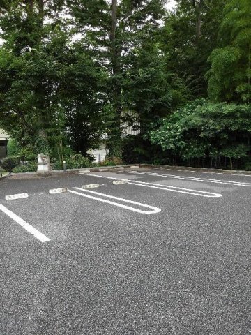 駐車場　駐車場完備です