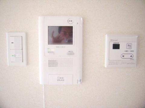 セキュリティ　カメラ付インターホン