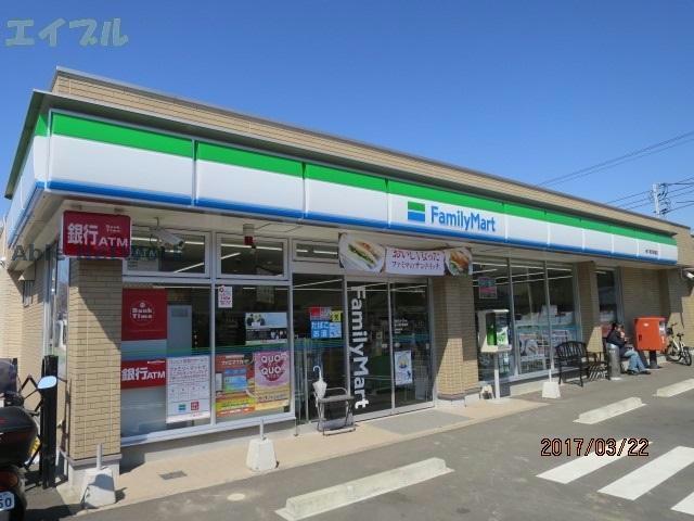 コンビニ　ファミリーマート木更津金田東店（コンビニ）まで520m