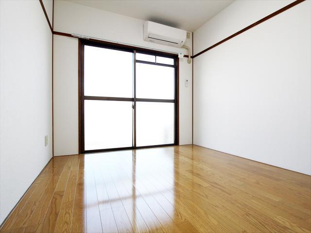 居室・リビング　松山市松前町　パールハイツ寿　リビング