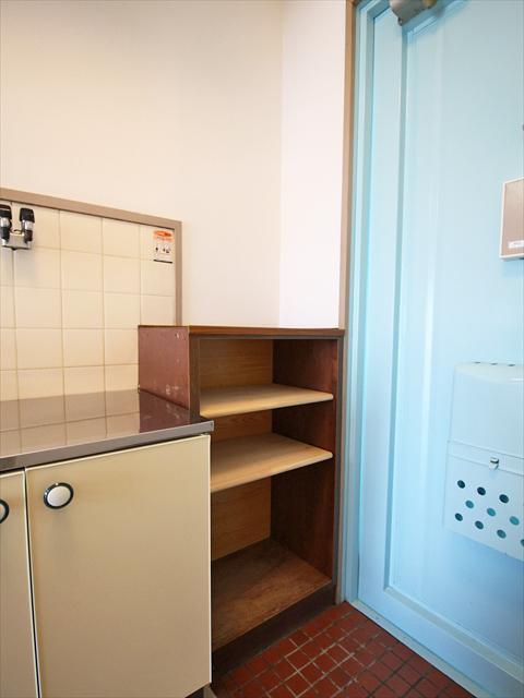 玄関　松山市松前町　パールハイツ寿　靴収納