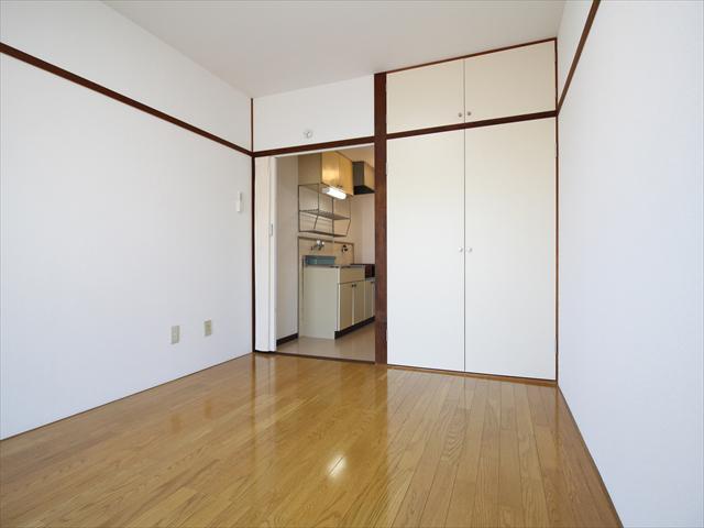 居室・リビング　松山市松前町　パールハイツ寿　リビング