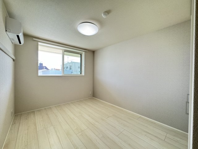 居室・リビング　洋室7.1帖♪