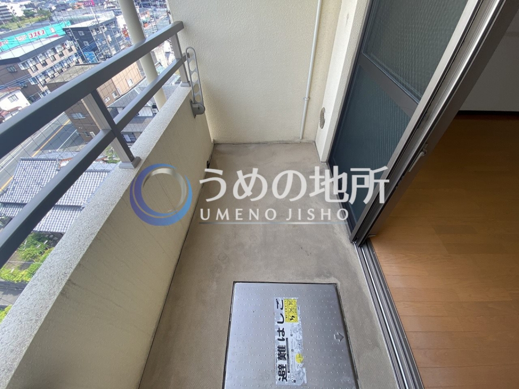 バルコニー　バルコニー