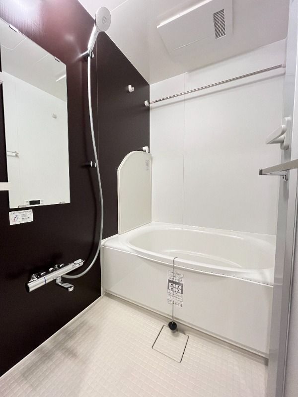 バス・シャワールーム　ゆったり過ごせるお風呂です