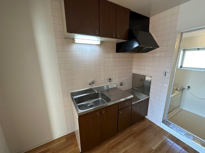 キッチン　同一物件別部屋写真