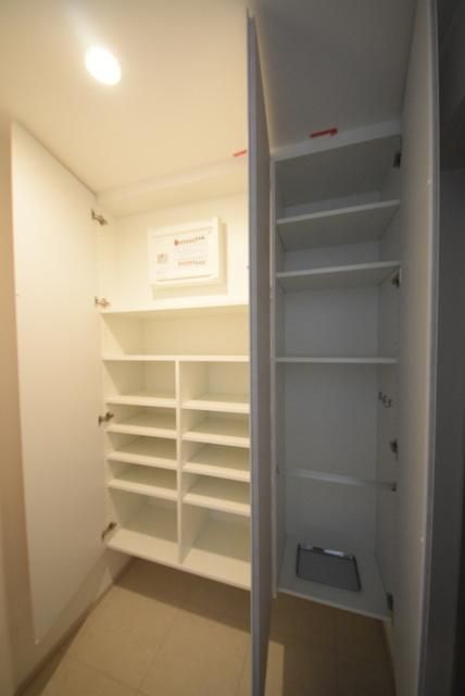 玄関　☆シューズＢＯＸ☆