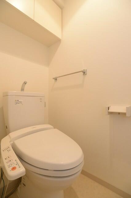 トイレ　別部屋参考画像