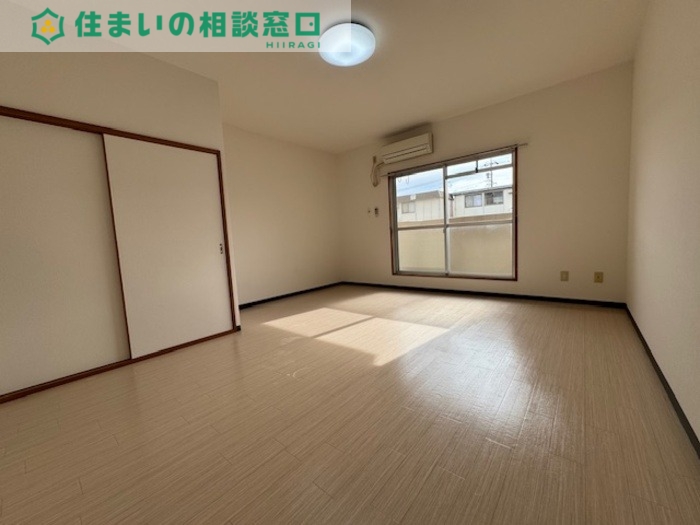 居室・リビング　同型