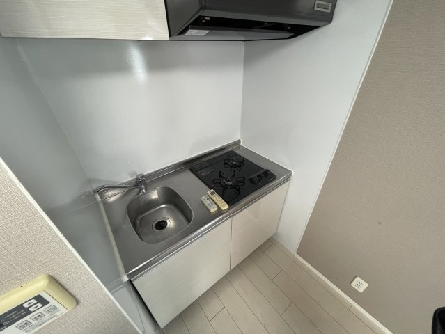キッチン　同物件別部屋写真