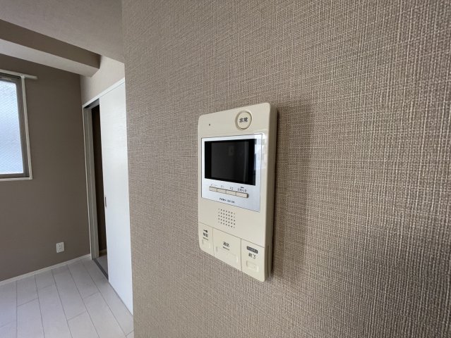 セキュリティ　同物件別部屋写真