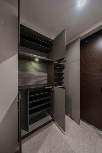 収納　シューズボックス